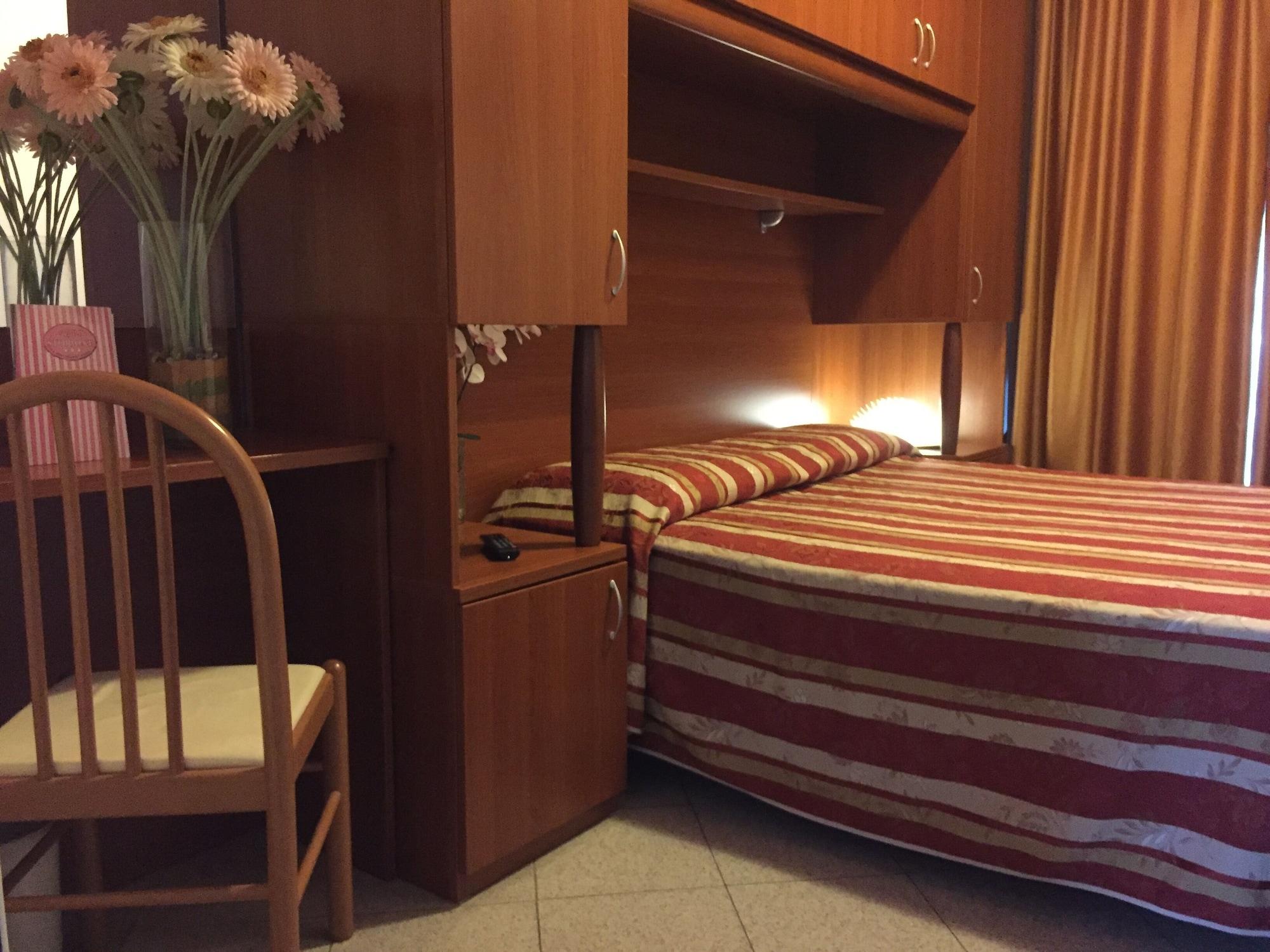 Hotel Storione リド・ディ・イエゾロ エクステリア 写真