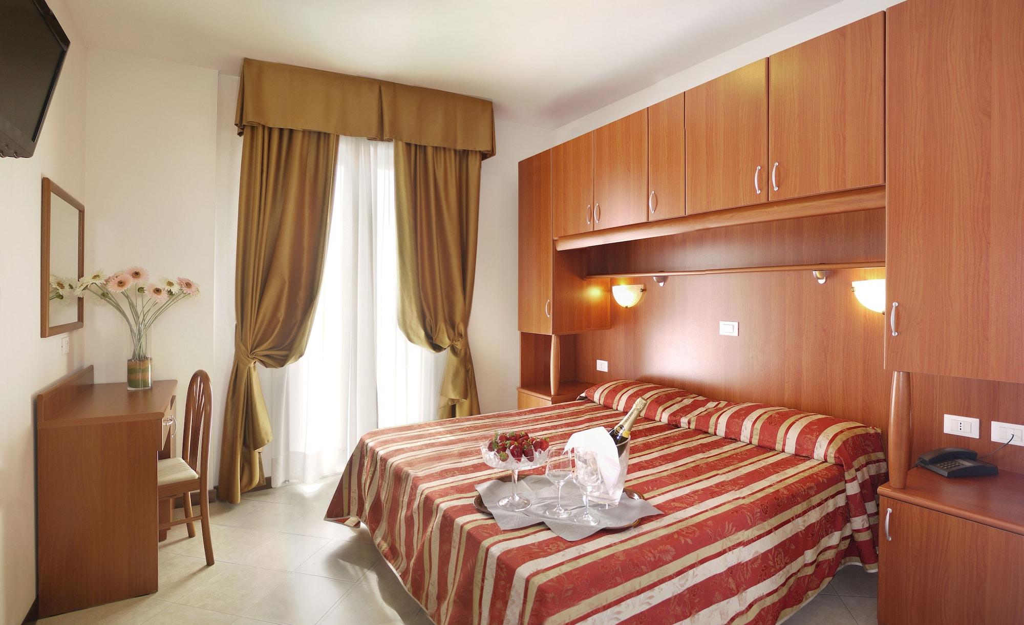 Hotel Storione リド・ディ・イエゾロ エクステリア 写真